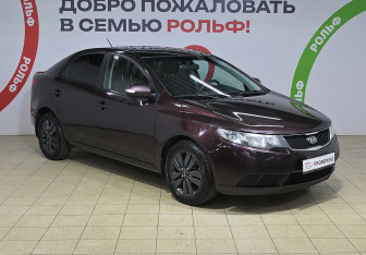 Подержанный автомобиль Kia Cerato Sedan 2010 года (3 фото)