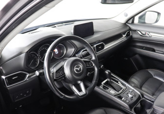 Подержанный автомобиль Mazda CX-5 2021 года (9 фото)