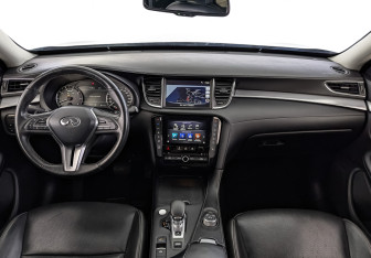 Подержанный автомобиль Infiniti QX50 2019 года (14 фото)