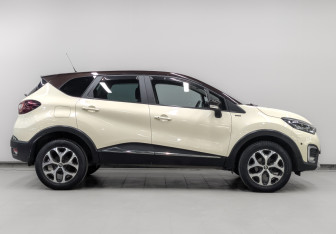 Подержанный автомобиль Renault Kaptur 2018 года (4 фото)
