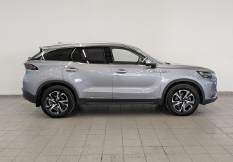 Подержанный автомобиль BAIC X7 2024 года (4 фото)