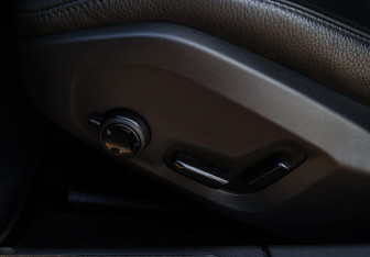 Подержанный автомобиль Volvo S90 2021 года (15 фото)