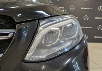 Подержанный автомобиль Mercedes-Benz GLE 2018 года (11 фото)