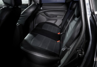 Подержанный автомобиль Ford Kuga 2008 года (10 фото)