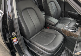Подержанный автомобиль Audi A6 Sedan 2012 года (23 фото)
