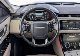 Подержанный автомобиль Land Rover Range Rover Velar 2019 года (23 фото)