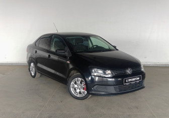 Подержанный автомобиль Volkswagen Polo Sedan 2011 года (3 фото)