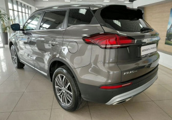 Подержанный автомобиль Geely Atlas Pro 2023 года (7 фото)
