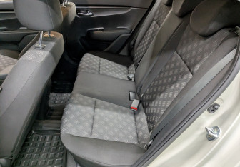 Подержанный автомобиль Kia Rio Hatchback 2020 года (10 фото)