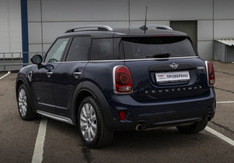 Подержанный автомобиль MINI Countryman 2019 года (7 фото)