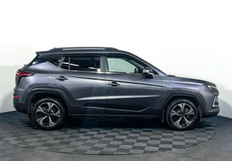 Подержанный автомобиль Москвич 3 2023 года (4 фото)