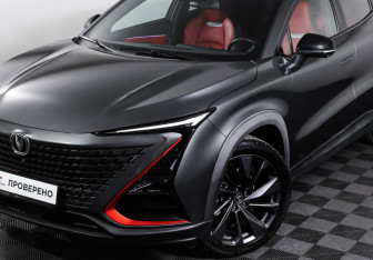 Подержанный автомобиль Changan UNI-T 2020 года (24 фото)