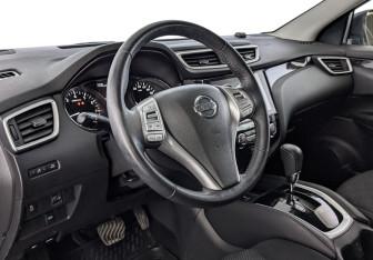 Подержанный автомобиль Nissan Qashqai 2019 года (15 фото)