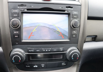 Подержанный автомобиль Honda CR-V 2011 года (18 фото)
