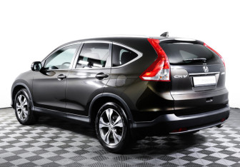 Подержанный автомобиль Honda CR-V 2013 года (7 фото)