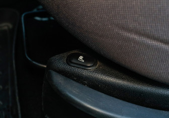 Подержанный автомобиль Ford Fusion 2006 года (13 фото)