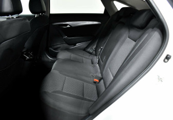 Подержанный автомобиль Hyundai i40 Sedan 2013 года (11 фото)