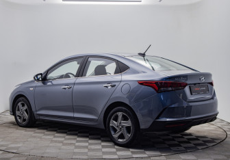 Подержанный автомобиль Hyundai Solaris Sedan 2020 года (3 фото)
