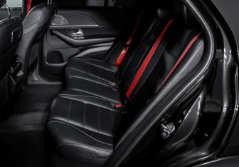 Подержанный автомобиль Mercedes-Benz GLE 2020 года (10 фото)