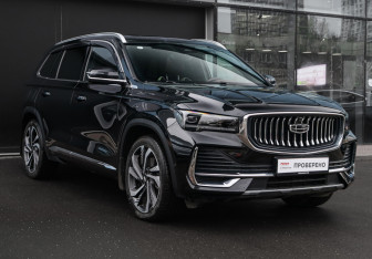 Подержанный автомобиль Geely Monjaro 2023 года (3 фото)