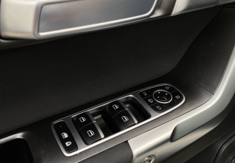 Подержанный автомобиль Jaecoo J7 2023 года (15 фото)