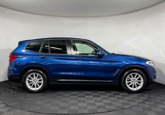 Подержанный автомобиль BMW X3 2018 года (6 фото)