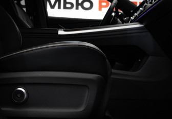 Подержанный автомобиль Jaecoo J8 2024 года (31 фото)