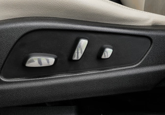 Подержанный автомобиль Cadillac XT5 2019 года (20 фото)
