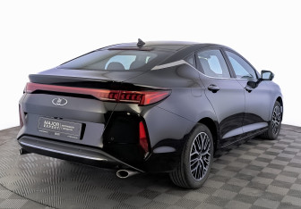 Подержанный автомобиль Москвич 6 2023 года (5 фото)