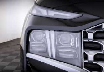 Подержанный автомобиль Hyundai Santa Fe 2023 года (17 фото)