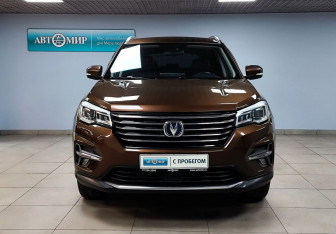 Подержанный автомобиль Changan CS75 2022 года (2 фото)