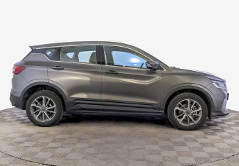 Подержанный автомобиль Geely Coolray 2023 года (4 фото)