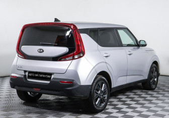 Подержанный автомобиль Kia Soul 2019 года (3 фото)