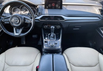 Подержанный автомобиль Mazda CX-9 2018 года (12 фото)
