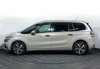 Подержанный автомобиль Citroen C4 Picasso 2017 года (8 фото)