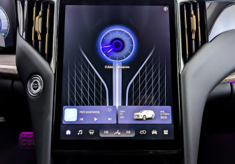 Новый Hongqi HS7 2025 (11 фото)