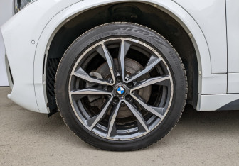 Подержанный автомобиль BMW X2 2020 года (20 фото)