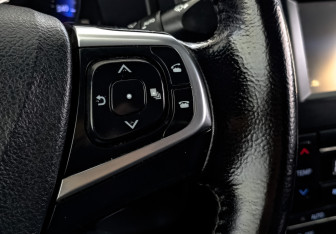 Подержанный автомобиль Toyota Camry Sedan 2017 года (29 фото)