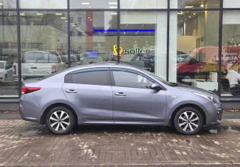 Подержанный автомобиль Kia Rio Sedan 2017 года (4 фото)