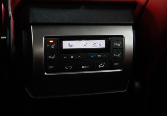 Подержанный автомобиль Lexus GX 2022 года (13 фото)