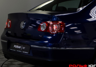 Подержанный автомобиль Volkswagen Passat Sedan 2010 года (22 фото)