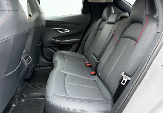 Подержанный автомобиль Changan UNI-T 2023 года (11 фото)