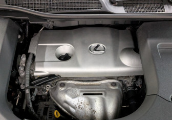 Подержанный автомобиль Lexus RX 2011 года (9 фото)