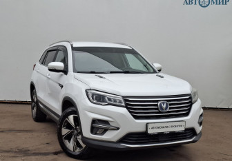 Подержанный автомобиль Changan CS75 2020 года (3 фото)
