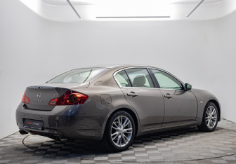 Подержанный автомобиль Infiniti G Sedan 2013 года (5 фото)