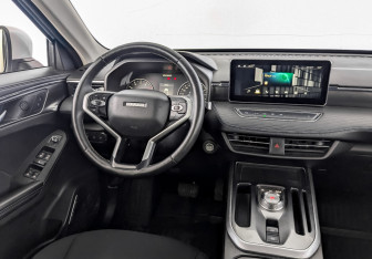 Подержанный автомобиль Haval Jolion 2022 года (26 фото)