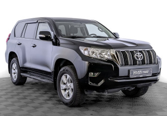 Подержанный автомобиль Toyota Land Cruiser Prado 2020 года (3 фото)