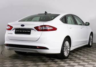 Подержанный автомобиль Ford Mondeo Sedan 2019 года (3 фото)
