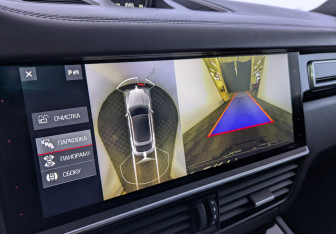 Подержанный автомобиль Porsche Cayenne 2019 года (30 фото)