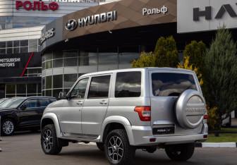Подержанный автомобиль УАЗ Patriot 2019 года (5 фото)